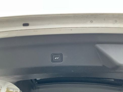 Used 2021 Chevrolet Tahoe RST image 11