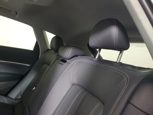 Certified 2023 Audi e-tron Premium Plus image 12