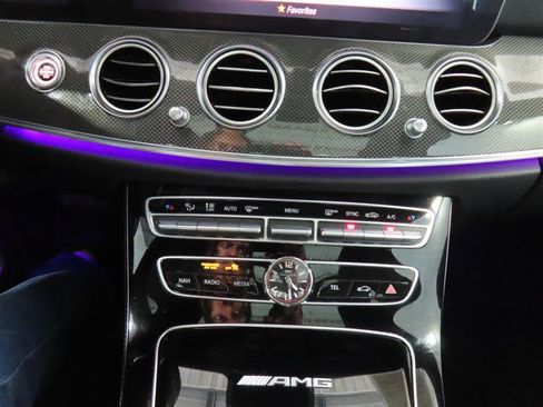 Used 2020 Mercedes-Benz E 63 AMG S w/ Driver Assistance Package image 34