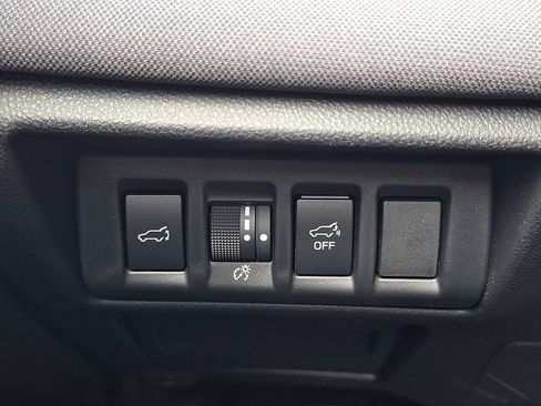 Certified 2025 Subaru Outback Premium w/ Popular Package #1 AWD/4WD image 22