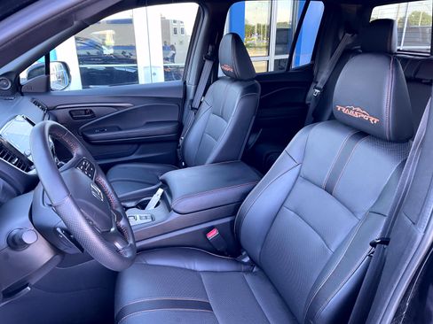 Used 2024 Honda Ridgeline TrailSport image 12