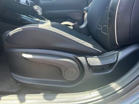 Used 2023 Kia Forte GT-Line w/ GT-Line Premium Package FWD image 14