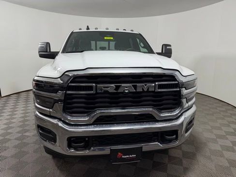 New 2026 RAM 2500 Tradesman AWD/4WD image 2