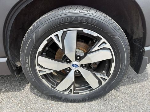 Used 2020 Subaru Forester Touring w/ Popular Package #2 AWD/4WD image 42