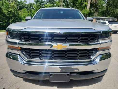 Used 2018 Chevrolet Silverado 1500 LT RWD image 2