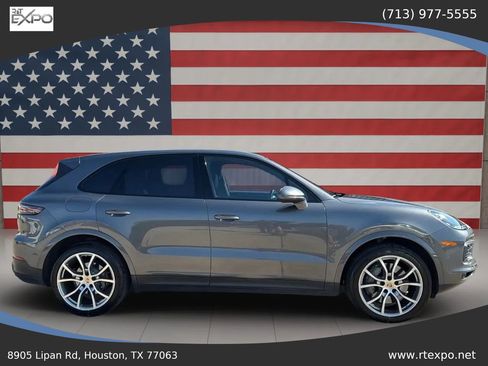 Used 2019 Porsche Cayenne S image 9