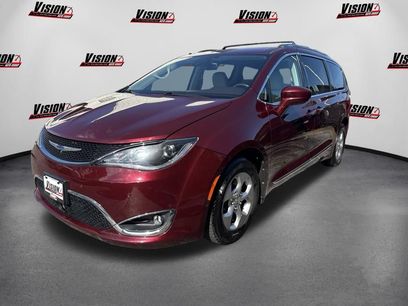 Used 2017 Chrysler Pacifica Touring-L Plus w/ Advanced Safetytec Group
