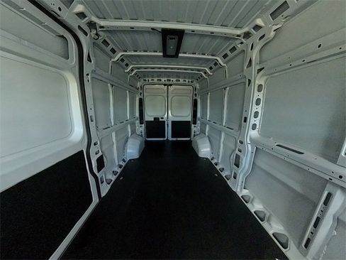 Used 2025 RAM ProMaster 2500 w/ Safety Group image 32