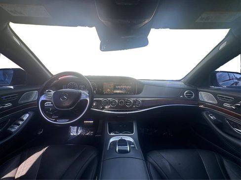 Used 2016 Mercedes-Benz S 550 4MATIC Sedan image 18
