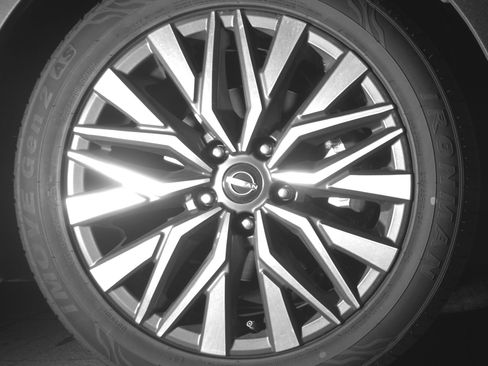 Used 2025 Nissan Altima 2.5 SV image 13