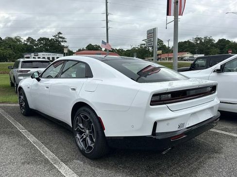 New 2026 Dodge Charger R/T AWD/4WD image 10