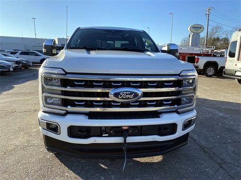 Used 2024 Ford F250 Lariat w/ Lariat Ultimate Package image 11