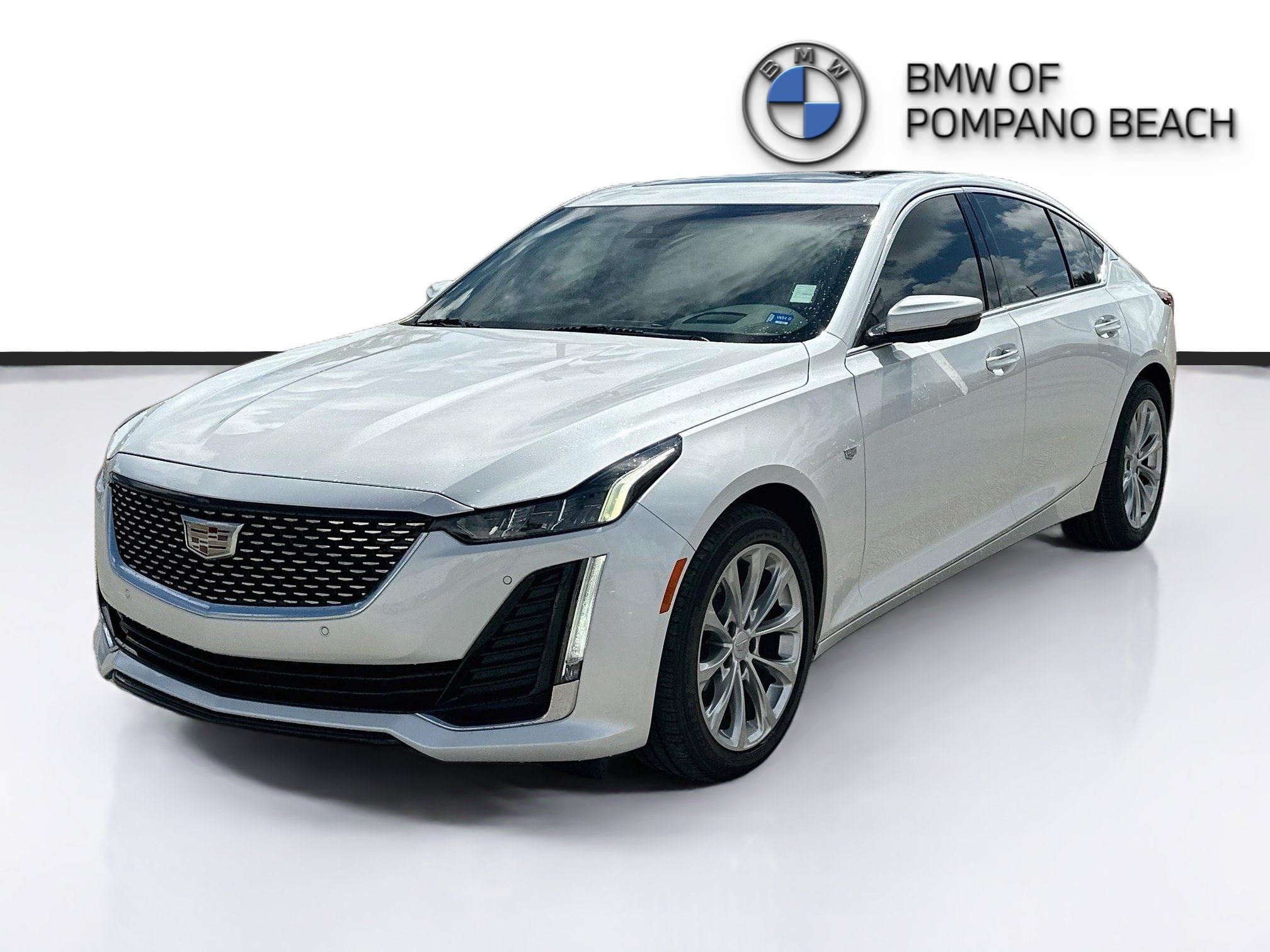 Used 2023 Cadillac CT5 Premium Luxury RWD image 3