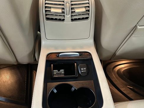 Used 2012 Mercedes-Benz CLS 550 4MATIC image 22