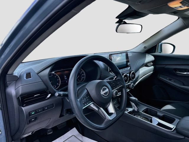 Certified 2024 Nissan Sentra SV FWD image 6