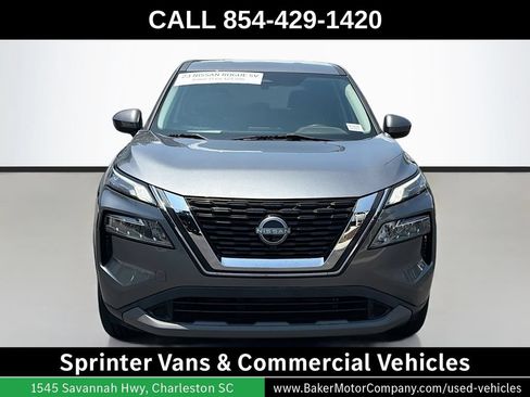 Used 2023 Nissan Rogue SV AWD/4WD image 2