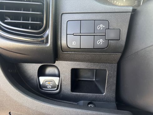 Used 2023 RAM ProMaster 3500 w/ Driver Convenience Group FWD image 23