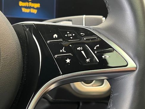 Used 2025 Mercedes-Benz G 550 image 9