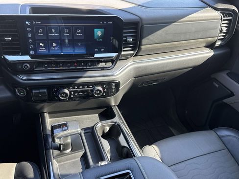 Used 2022 Chevrolet Silverado 1500 ZR2 w/ Technology Package image 31