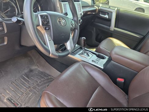 Used 2020 Toyota 4Runner Limited AWD/4WD image 9