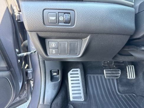 Used 2018 Honda Accord Sport image 26