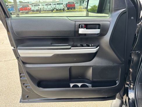 Used 2020 Toyota Tundra SR5 w/ SR5 Upgrade Package RWD image 12