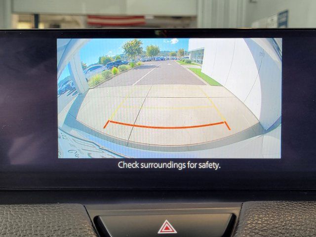 Used 2024 MAZDA CX-90 Plug-In Hybrid w/ Preferred AWD/4WD image 11