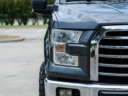 Used 2015 Ford F150 XLT w/ Equipment Group 302A Luxury AWD/4WD image 5