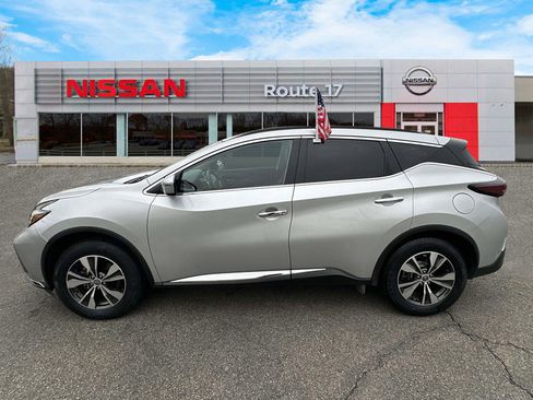 Used 2023 Nissan Murano SV image 6