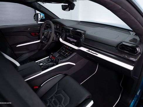 New 2025 Lamborghini Urus SE image 54