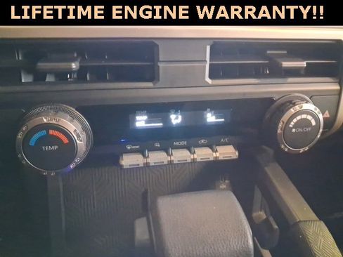 Used 2024 Toyota Tacoma SR image 17