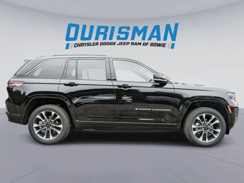 New 2025 Jeep Grand Cherokee Overland w/ Adv Protech Group III AWD/4WD image 3