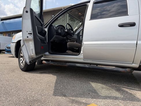 Used 2008 Mitsubishi Raider LS RWD image 16