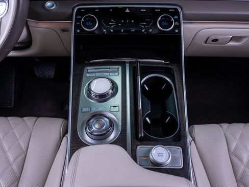 Used 2023 Genesis GV80 3.5T w/ Prestige Matte Package image 29