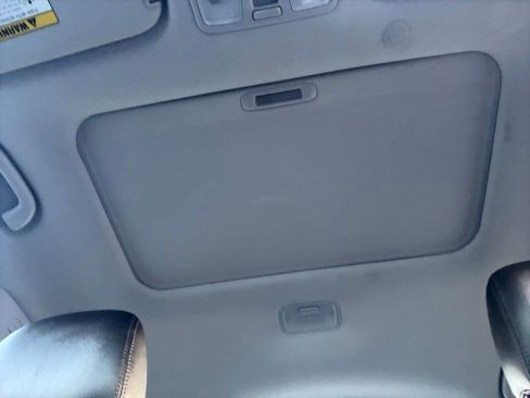 Used 2013 Hyundai Elantra Limited FWD image 39