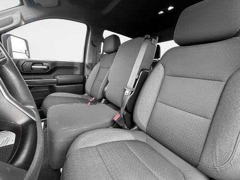 Used 2020 Chevrolet Silverado 3500 LT image 19