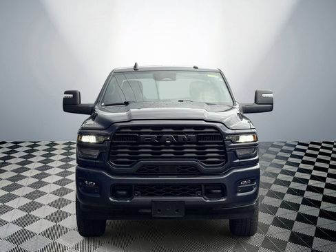 Used 2025 RAM 2500 Big Horn AWD/4WD image 2