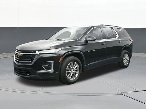 Used 2023 Chevrolet Traverse LT FWD image 4