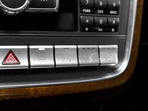 Used 2015 Mercedes-Benz G 63 AMG G 63 AMG 4MATIC image 57