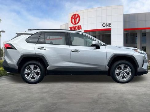 Certified 2022 Toyota RAV4 XLE image 3