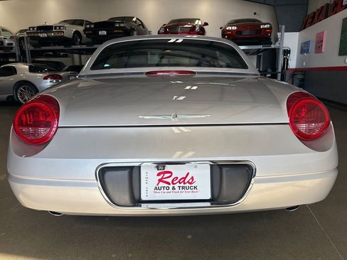Used 2004 Ford Thunderbird image 53