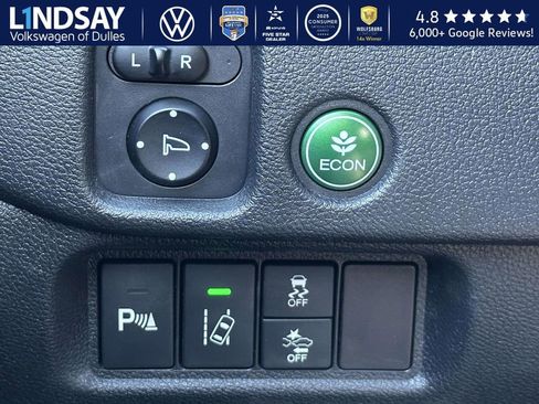 Used 2016 Honda Pilot Touring image 23