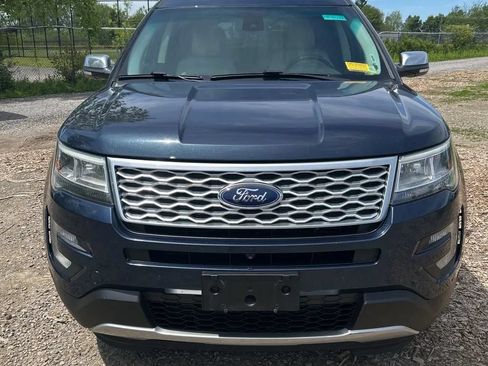 Used 2017 Ford Explorer Platinum AWD/4WD image 12