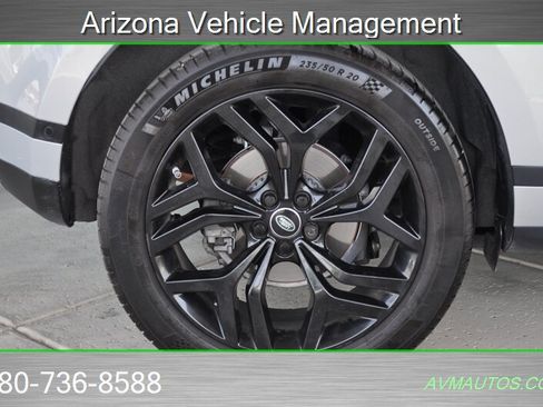 Used 2020 Land Rover Range Rover Evoque SE AWD/4WD image 18