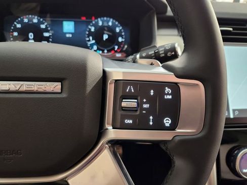 New 2026 Land Rover Discovery Limited Edition AWD/4WD image 27