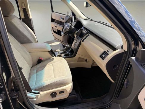Used 2015 Ford Flex SEL image 13