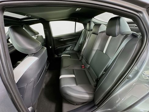 Used 2025 Toyota Camry SE image 25