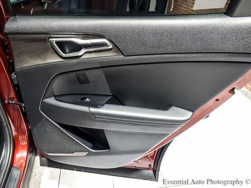 Used 2024 Kia Sportage X-Line w/ X-Line Premium Package image 32