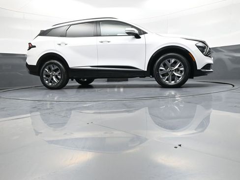 Certified 2023 Kia Sportage SX AWD/4WD image 30