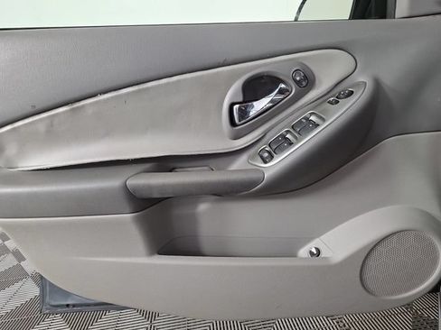 Used 2004 Chevrolet Malibu LT w/ Preferred Equipment Group FWD image 35